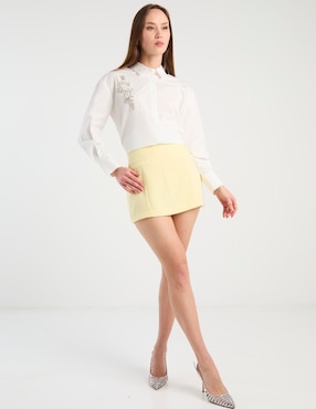 Falda short Metropolis a la cintura