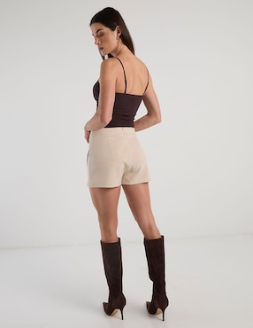 Falda short Metropolis a la cintura