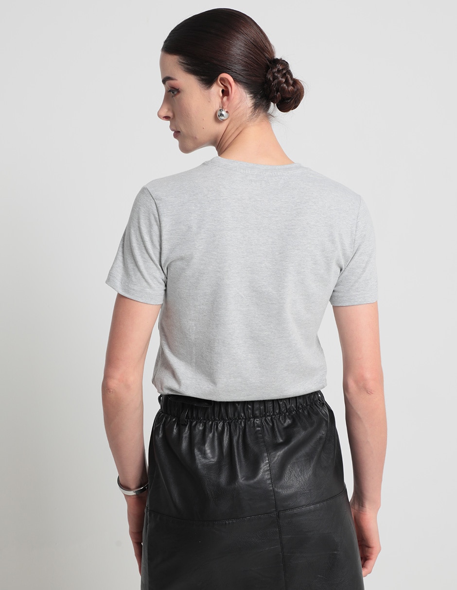 Playera manga corta cuello redondo para mujer 2