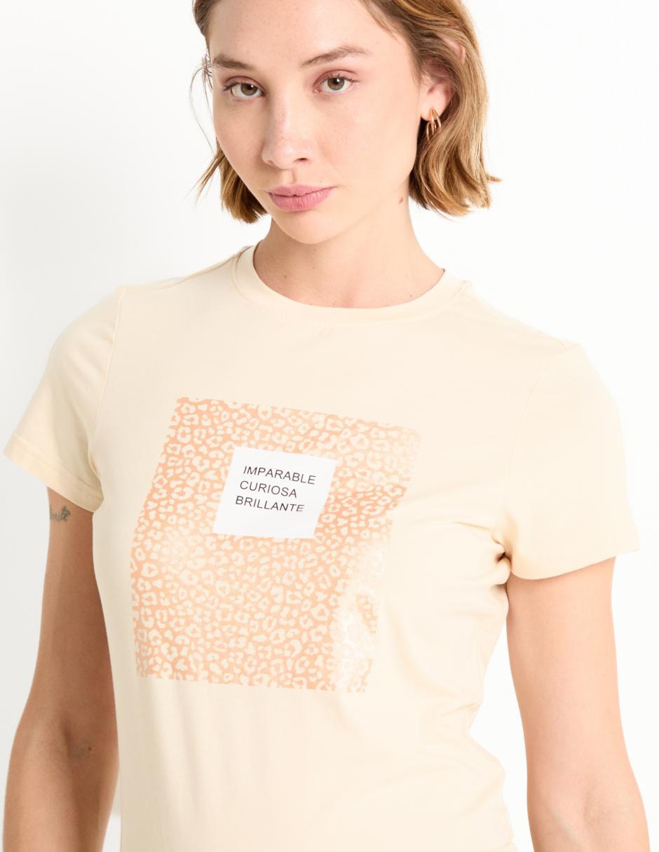 Playera manga corta cuello redondo para mujer 4