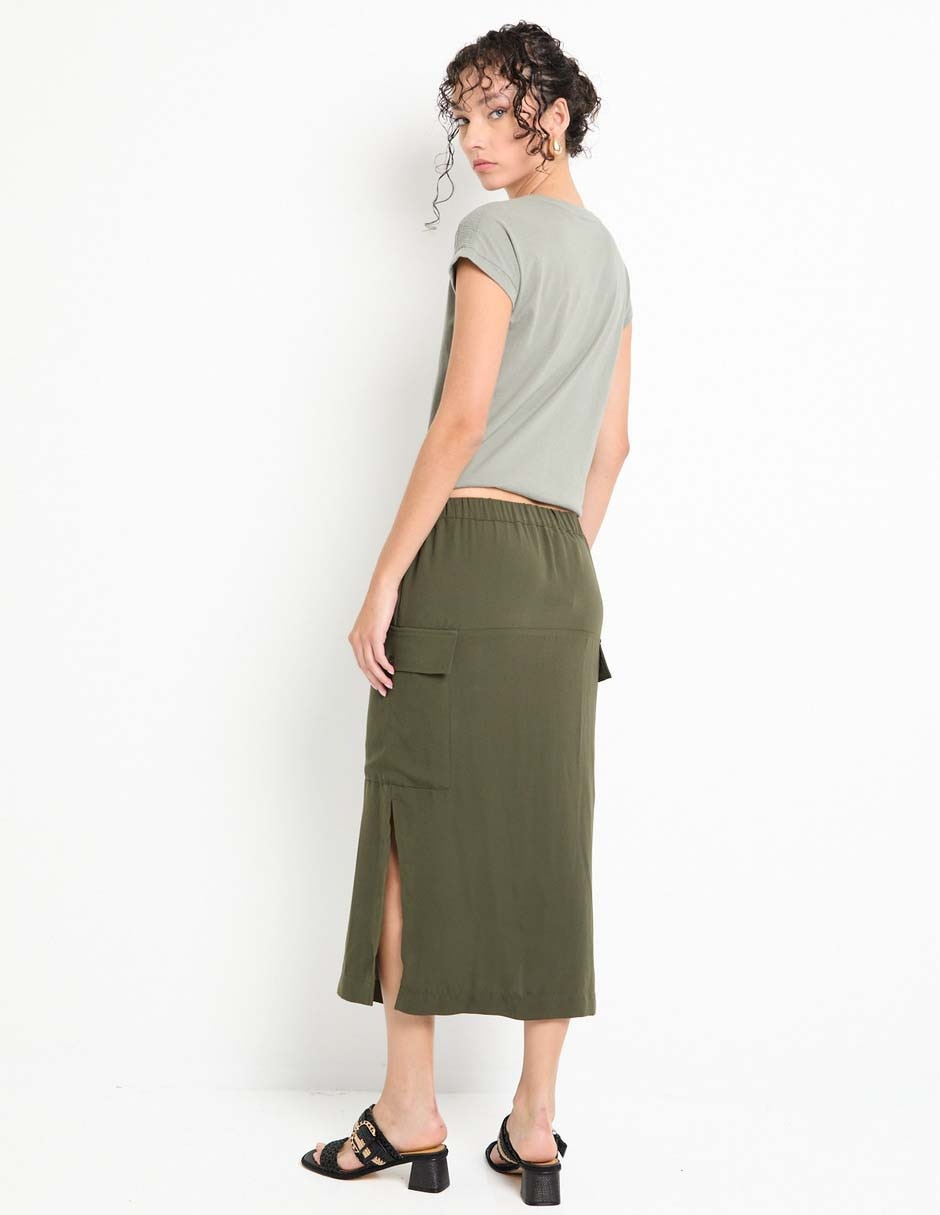 Falda crop a la cintura 2