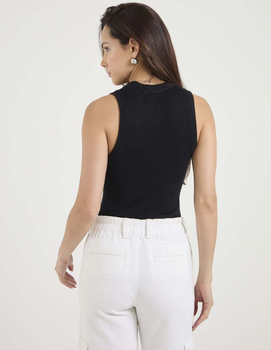 TOP L MEDIO METROPOLIS, EG, NEGRO LISO