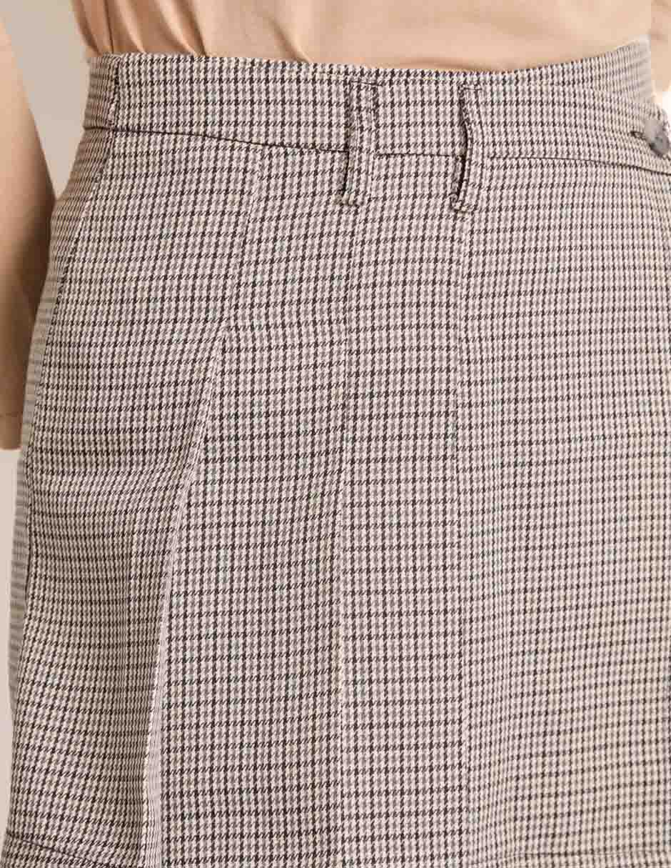 Falda short a la cintura 4
