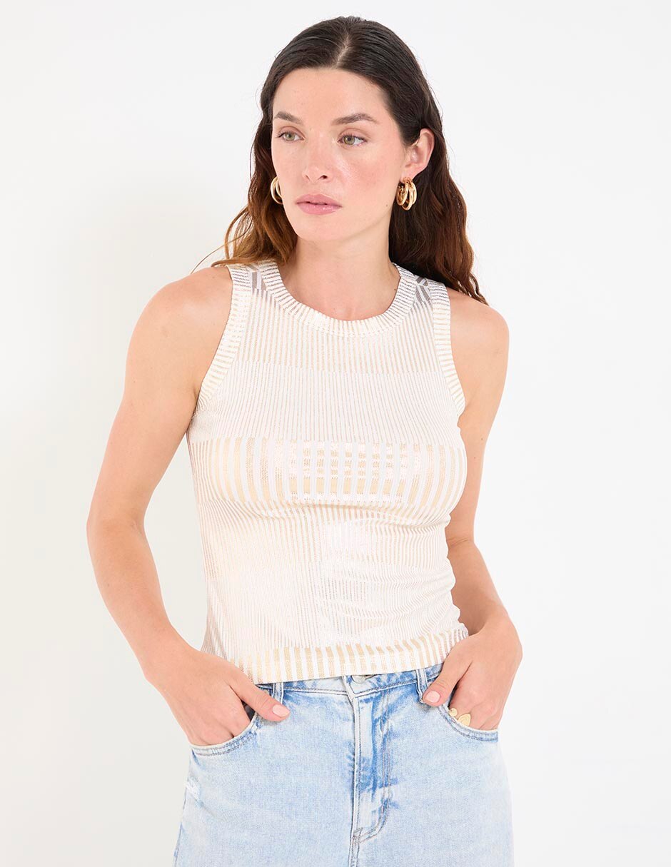Top cuello redondo Top cuello redondo