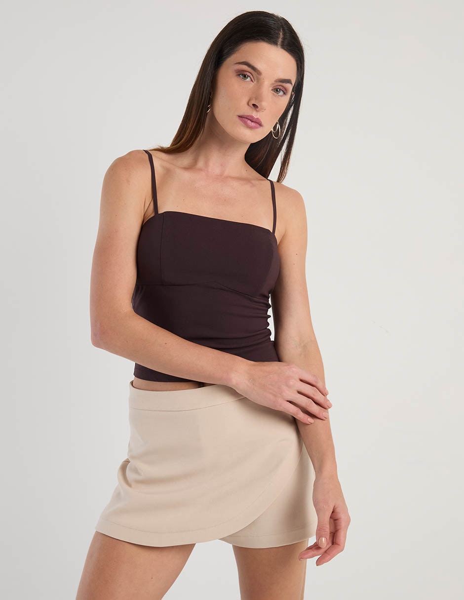 Falda short a la cintura Falda short a la cintura